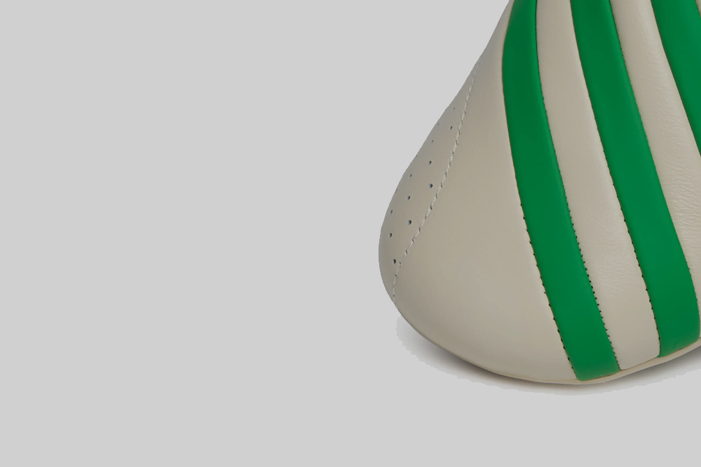 adidas x Pharell Williams Vario Flat Earther 'White' - KI7669 - Lust México