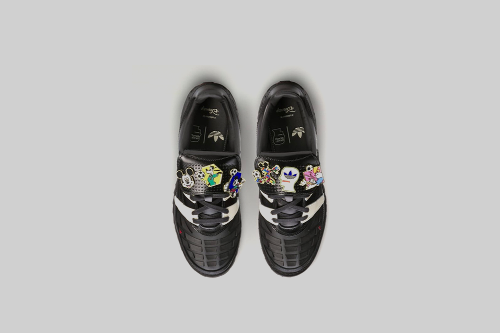 adidas x Brain Dead x Disney Predator 'Micky Mouse' - KJ4289 - Lust México
