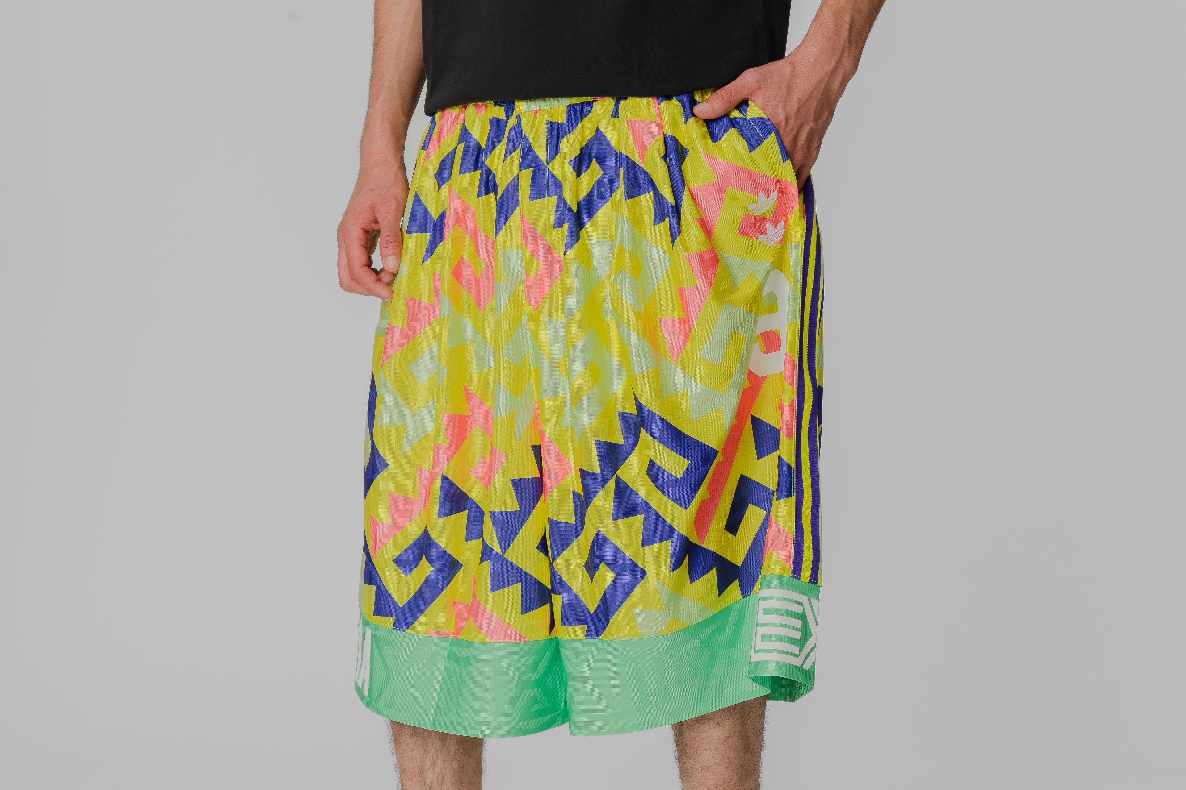 adidas x Willy Chavarria Goalkepper Long Short - KU7804 - Lust México