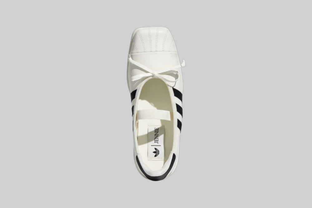 Women's adidas Originals x JENNIE Superstar SQ Ballet 'Off White' - LB3786 - Lust México