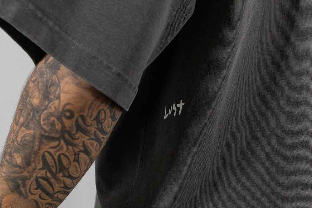 Lust Daily Essentials Minilogo Back Tee 'Pigment' - [sku] - Lust México
