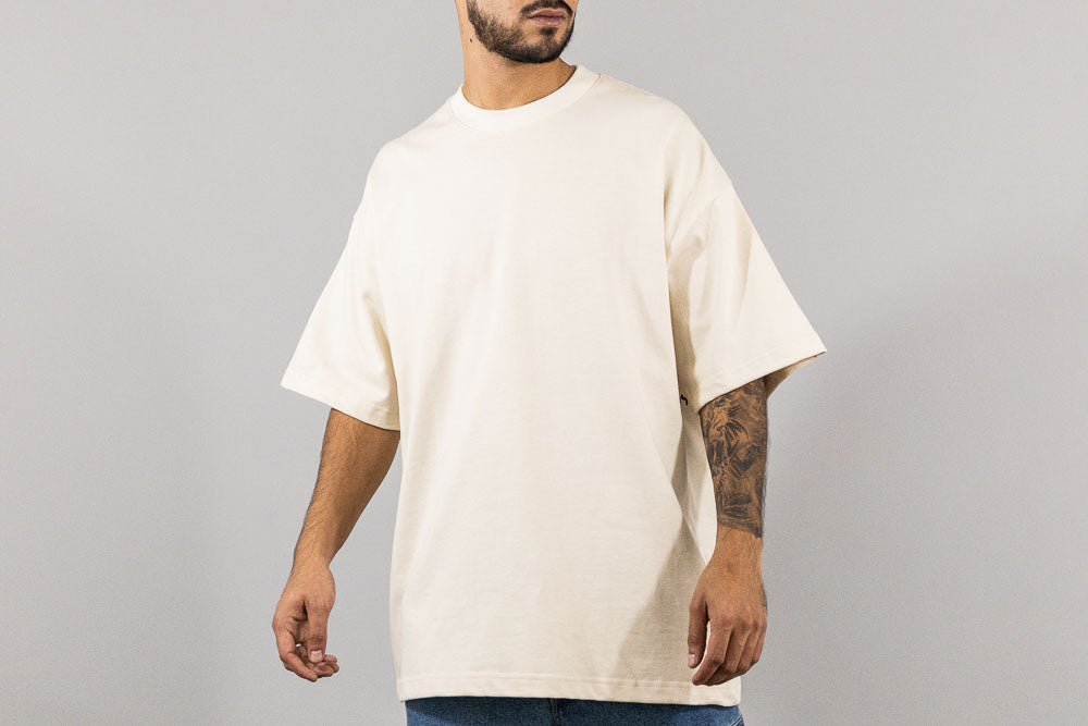 Lust Daily Essentials Minilogo Back Tee 'Avena' - [sku] - Lust México