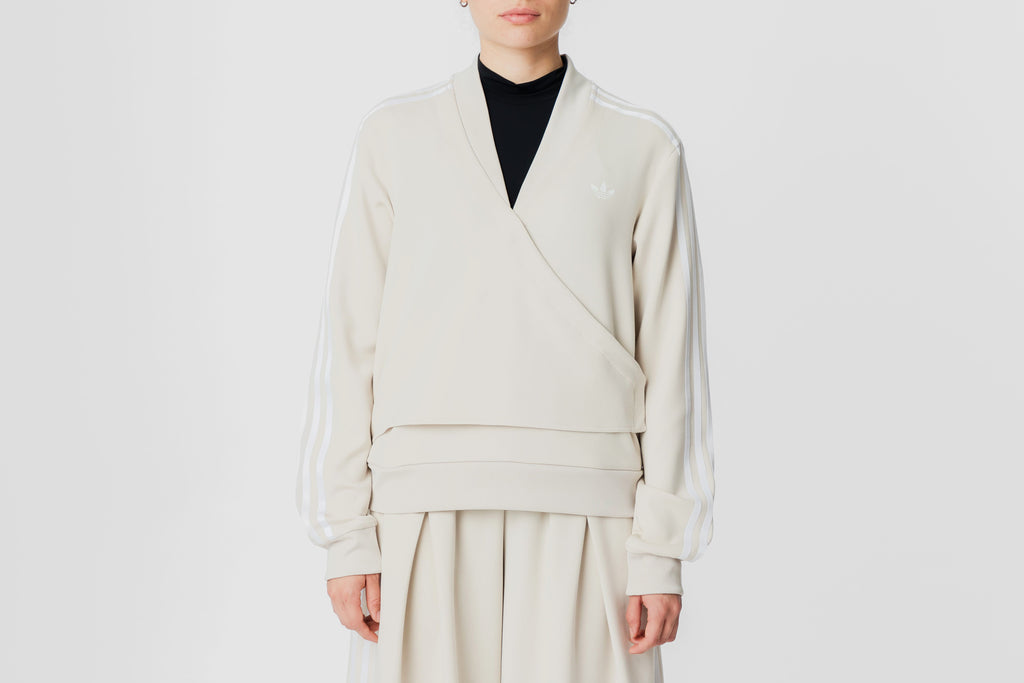 Women's adidas Originals x JENNIE Wrap SSTR Track Top - LD4964 - Lust México
