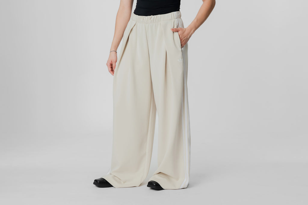 Women's adidas Originals x JENNIE Pleated Track Pants - LD4965 - Lust México