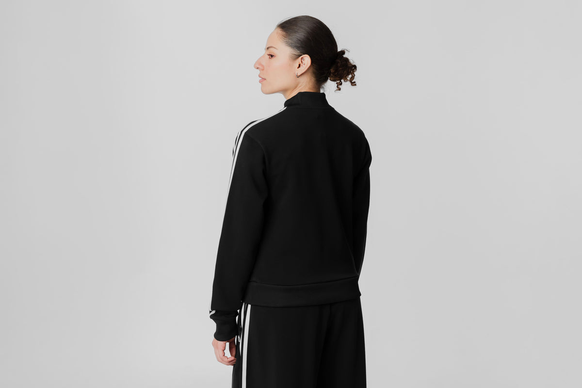 Women's adidas Originals x JENNIE Wrap SSTR Track Top - LD8921 - Lust México