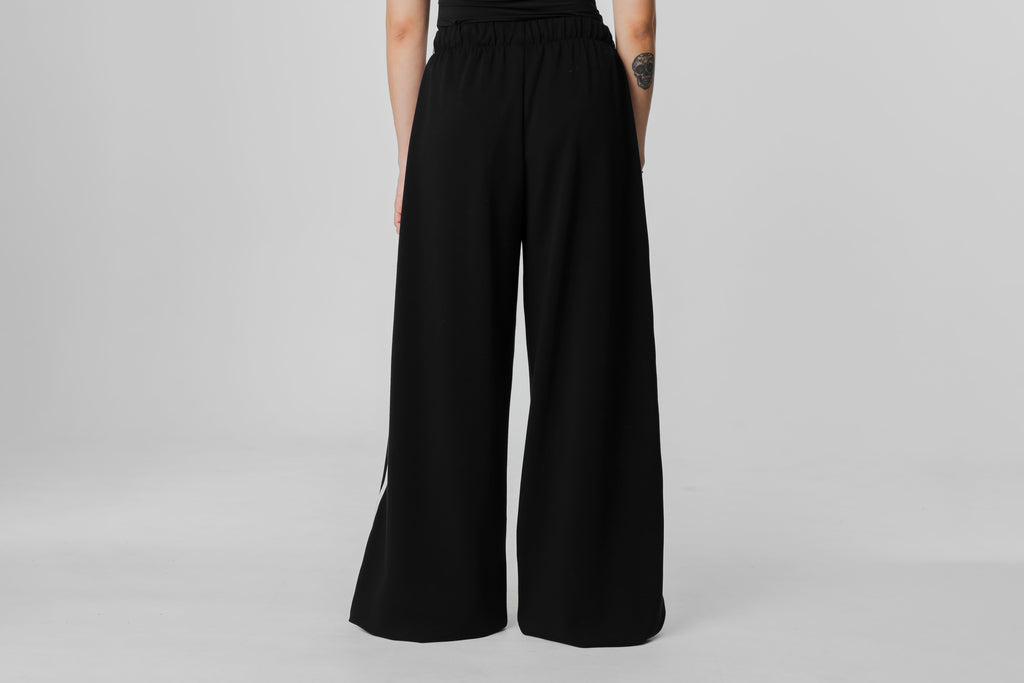 Women's adidas Originals x JENNIE Pleated Track Pants - LD8922 - Lust México