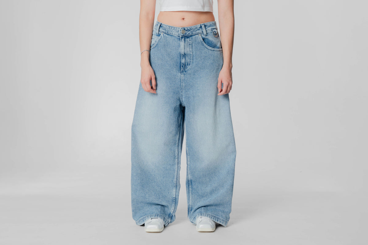 Women's adidas Adilenium 6 Skater Jeans - LH1952