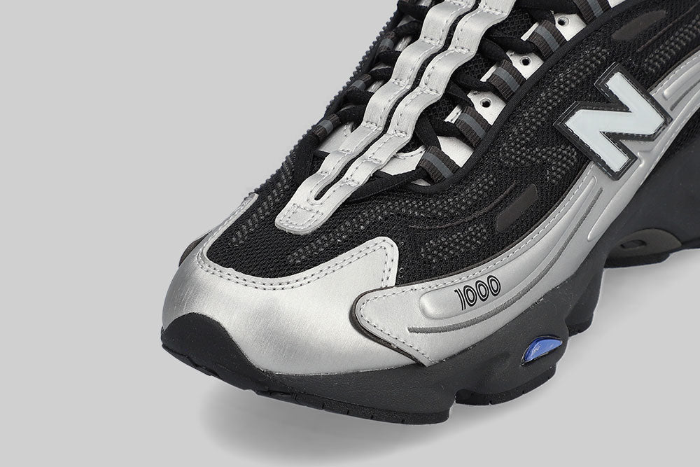 New Balance 1000 'Black and Silver Metallic' - M1000DJ FTW - SNEAKERS - UNISEX - ADULT - INLINE - WI - 25 en Lust México