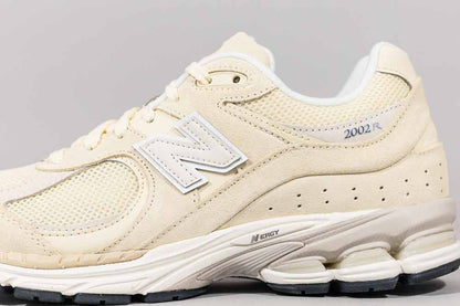 New Balance 2002 &