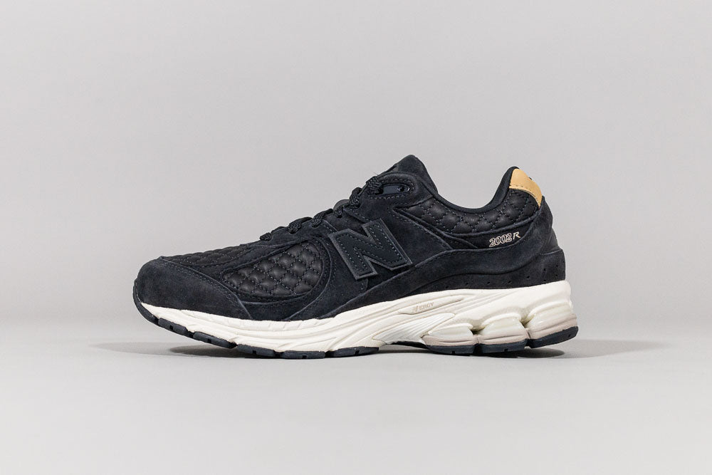 New Balance 2002R &