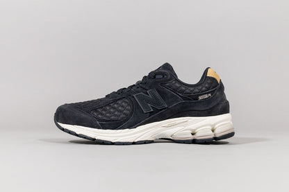 New Balance 2002R &