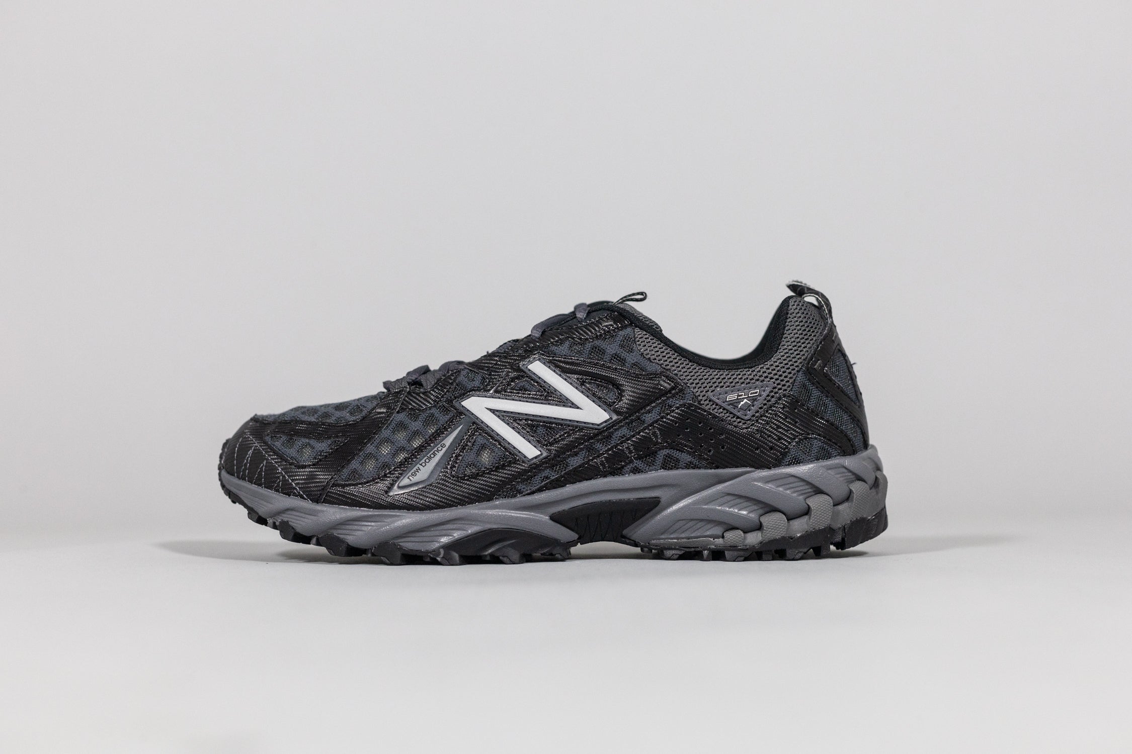 New Balance 610 v1 &