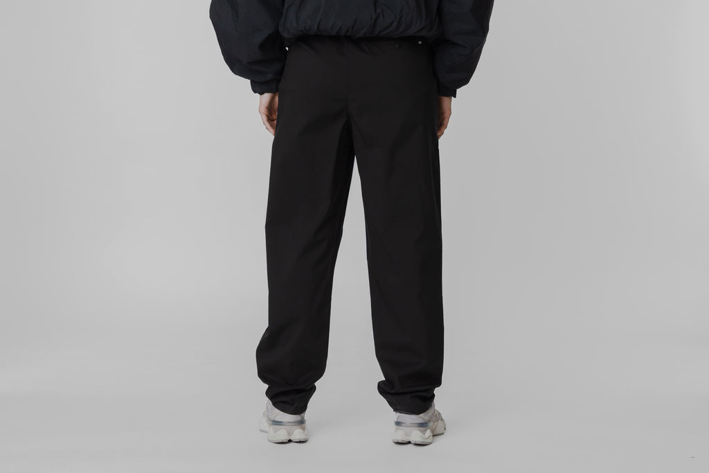 New Balance Athletics Standard Tapered Pant - MP43554_BK - Lust México
