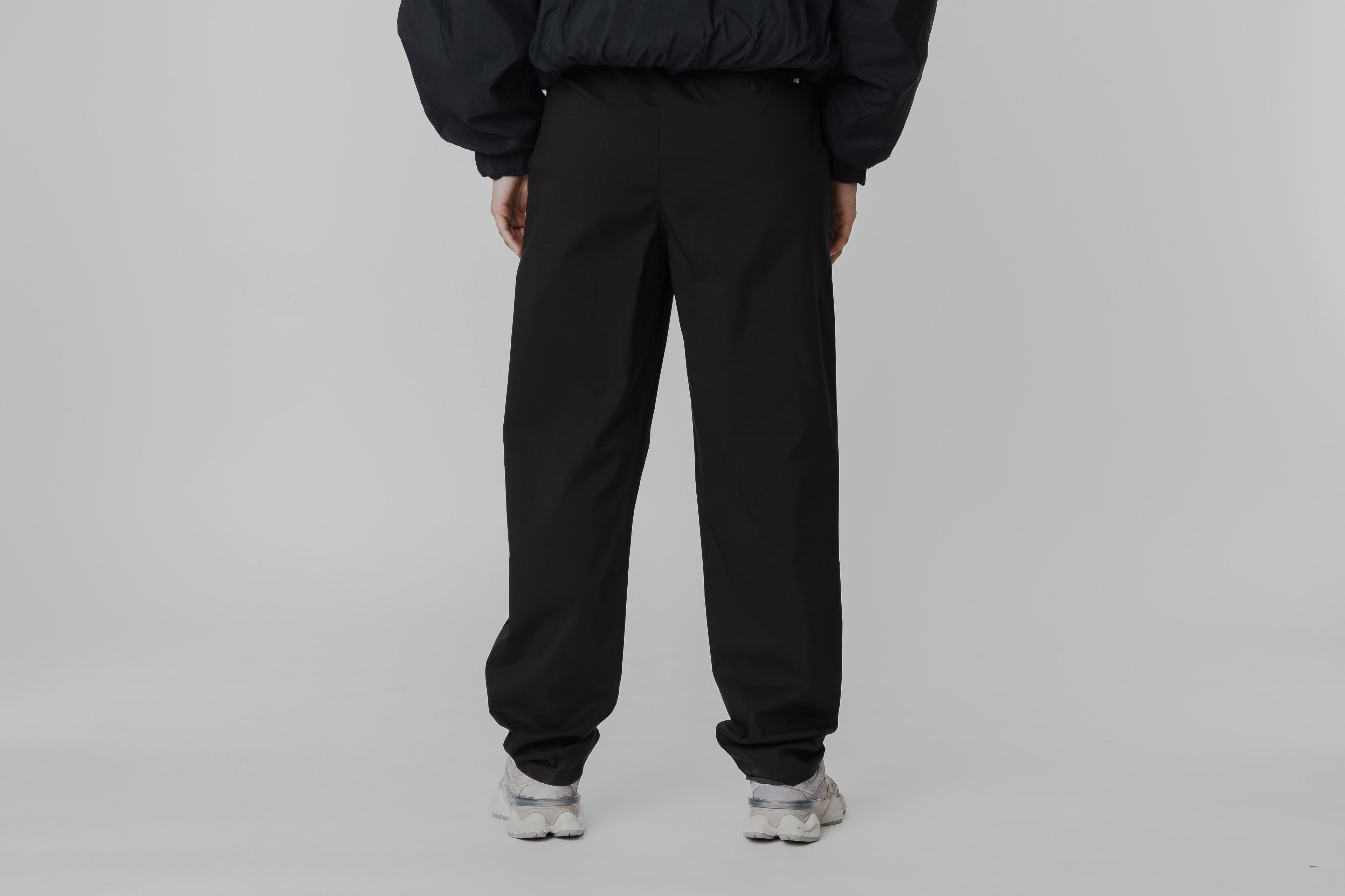 New Balance Athletics Standard Tapered Pant - MP43554_BK - Lust México