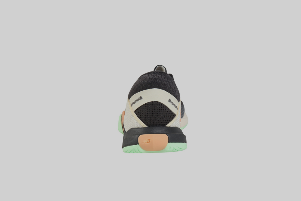 New Balance Minimus 'Black'