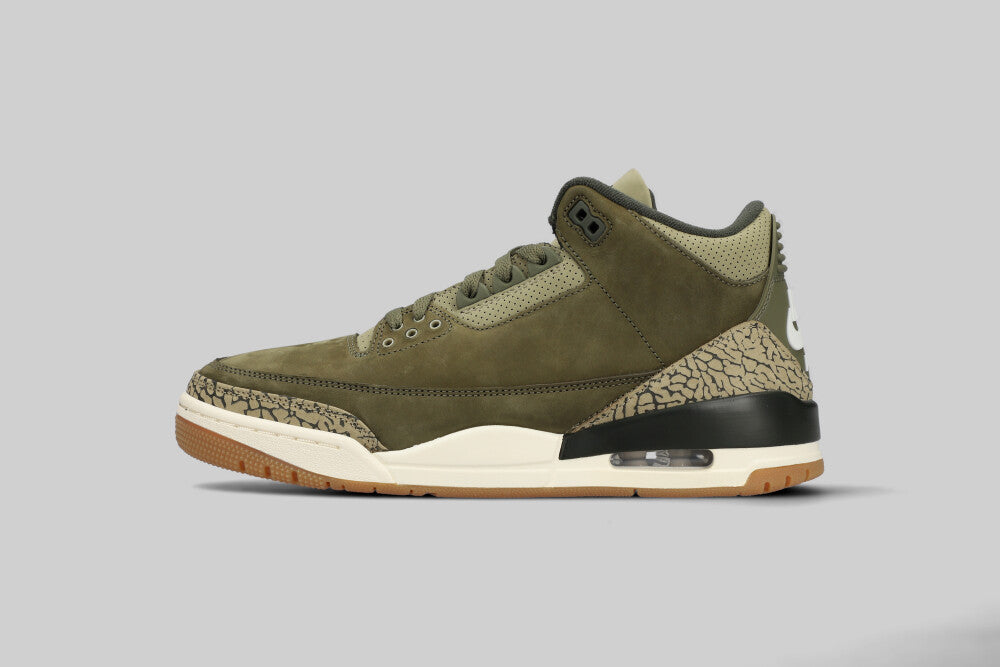 Air Jordan 3 'Medium Olive' - DN3707-202 FTW - SNEAKERS - MEN - ADULT - QS - WI - 25 en Lust México
