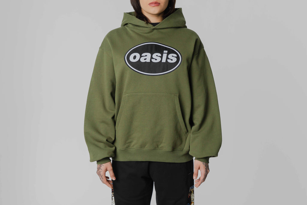 Pleasures x Oasis Knebworth Hoodie - P26OA005-OLIVE - Lust México