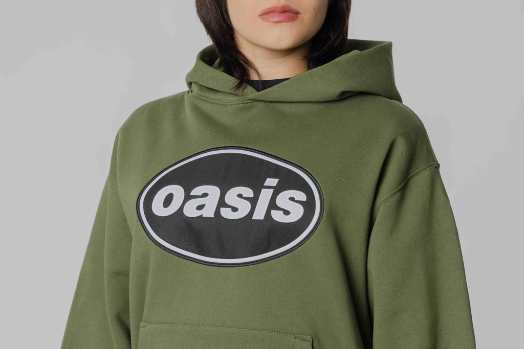 Pleasures x Oasis Knebworth Hoodie - P26OA005-OLIVE - Lust México