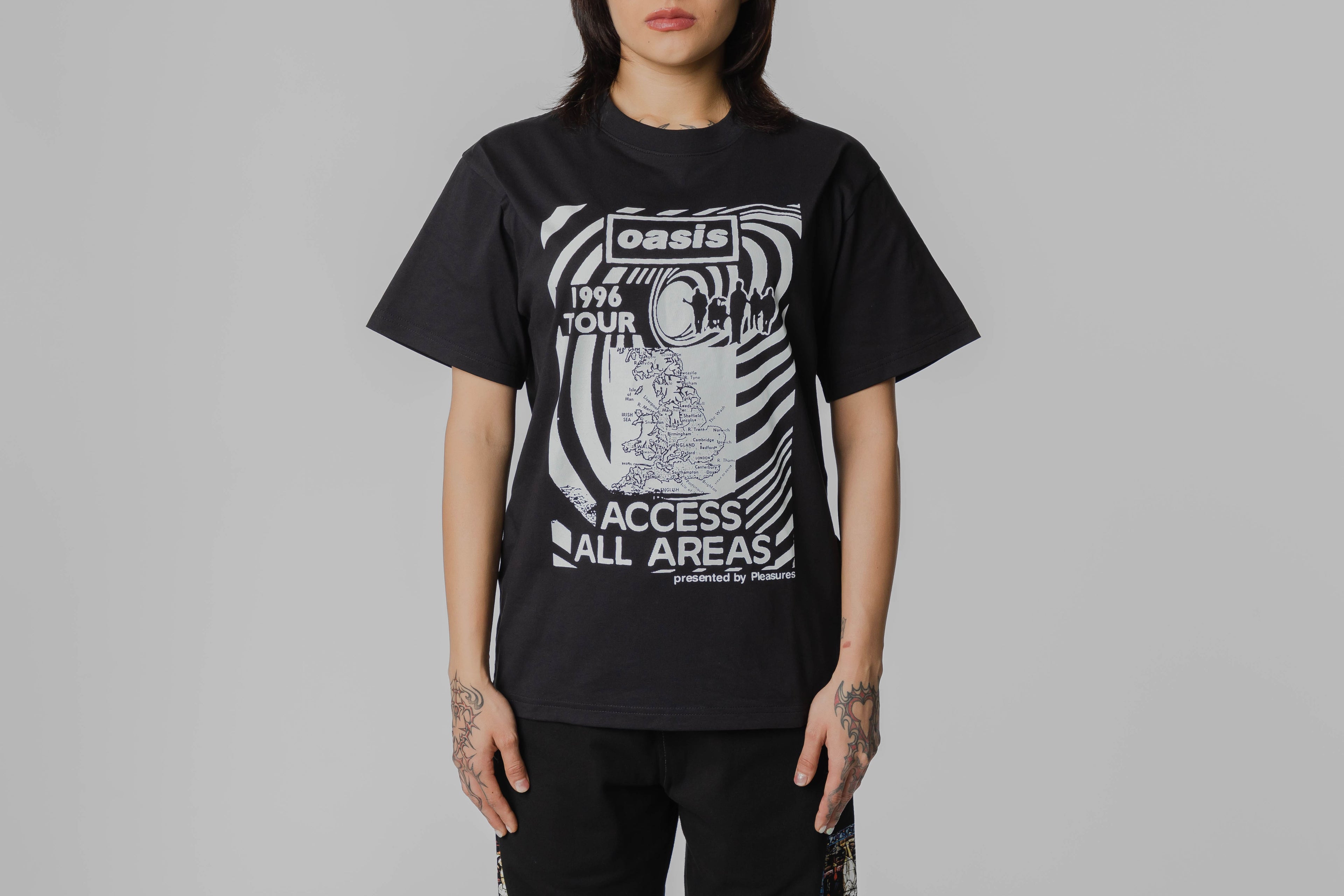 Pleasures x Oasis All Access T-Shirt - P26OA009-BLACK - Lust México