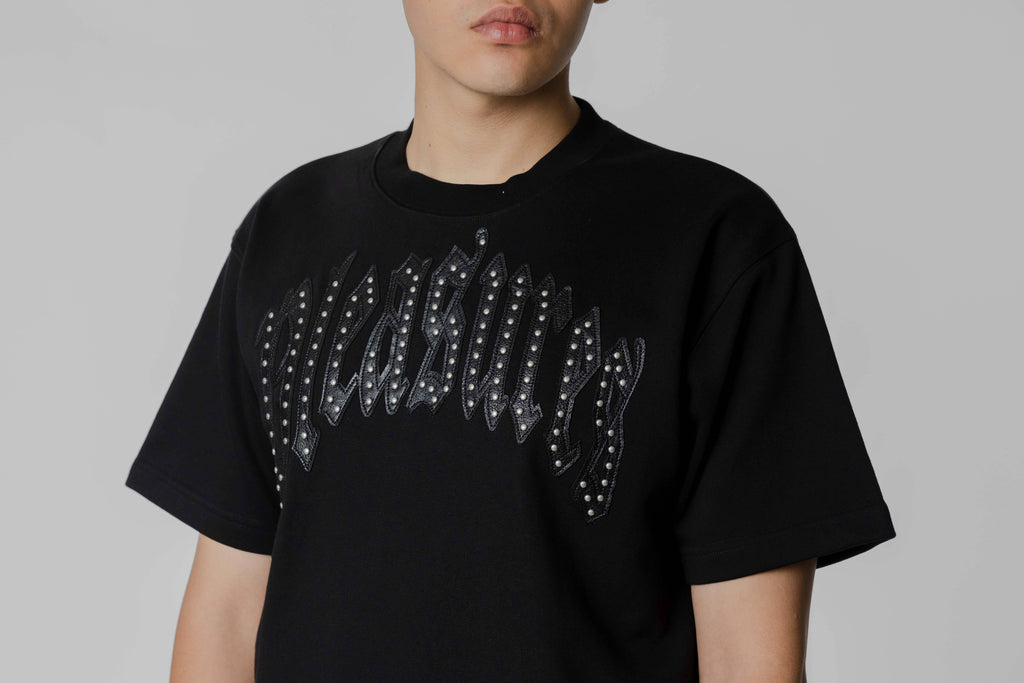 Pleasures Twitch Studded Crewneck - P26SP009-BLACK - Lust México
