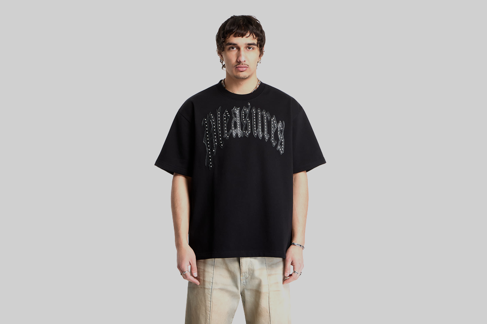 Pleasures Twitch Studded Crewneck - P26SP009-BLACK