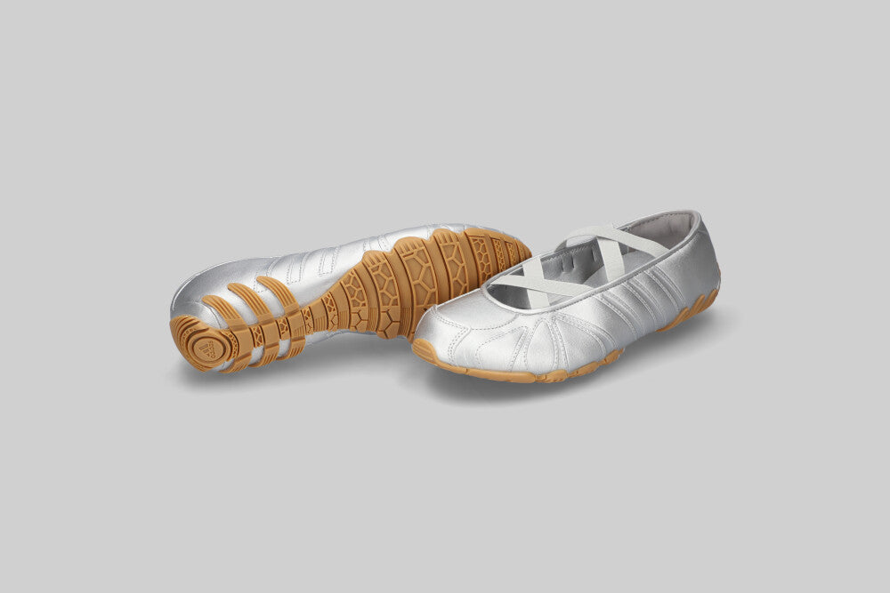 Women's adidas Ghost Sprint Ballet 'Silver Metallic' - HQ7636 - Lust México