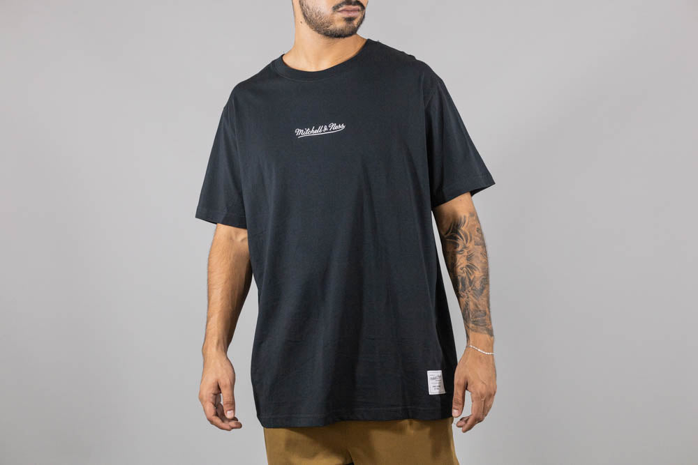 Mitchell &amp; Ness Essentials Heavy Weight Tee