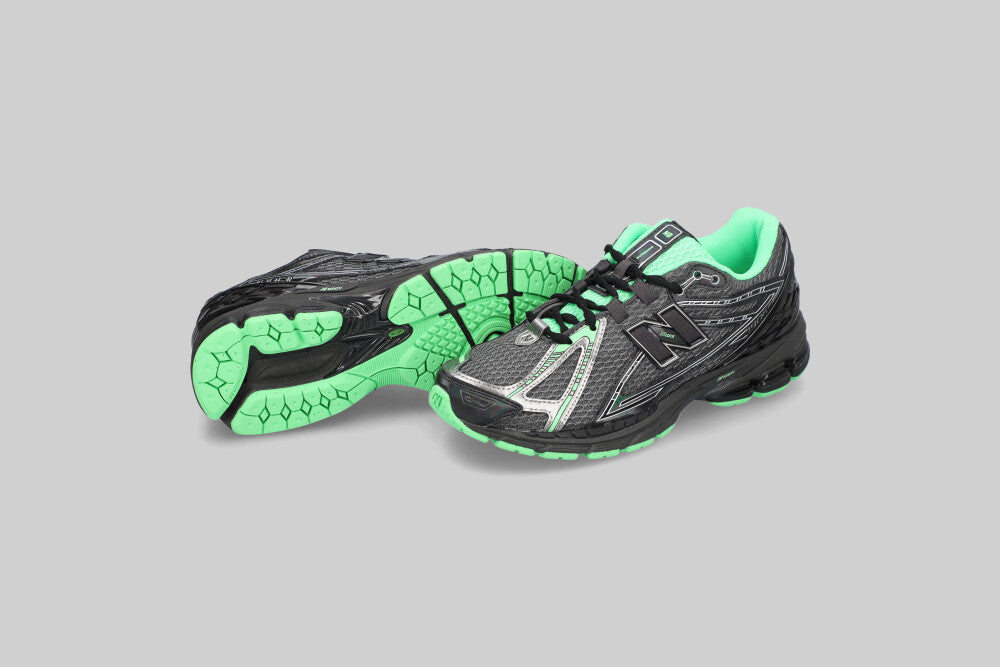 New Balance 1906R 'Dark and Silver Metallic' - U1906RCT FTW - SNEAKERS - UNISEX - ADULT - INLINE - FA - 25 en Lust México