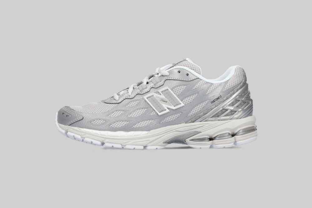New Balance 1906 'Silver Metallic'