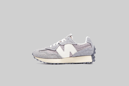 New Balance 327 &