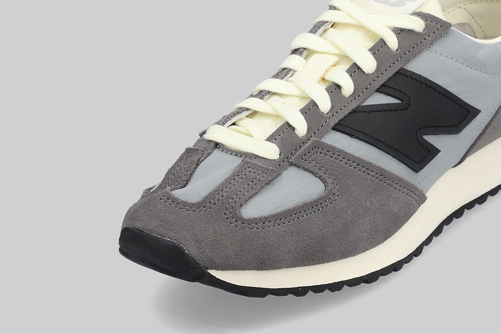 New Balance 471 'Castle Rock'
