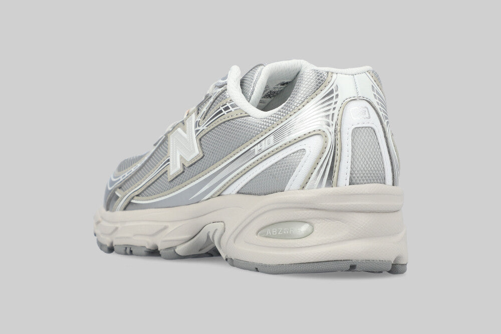 New Balance 740 'Metallic Silver' - U7405I7 - Lust México