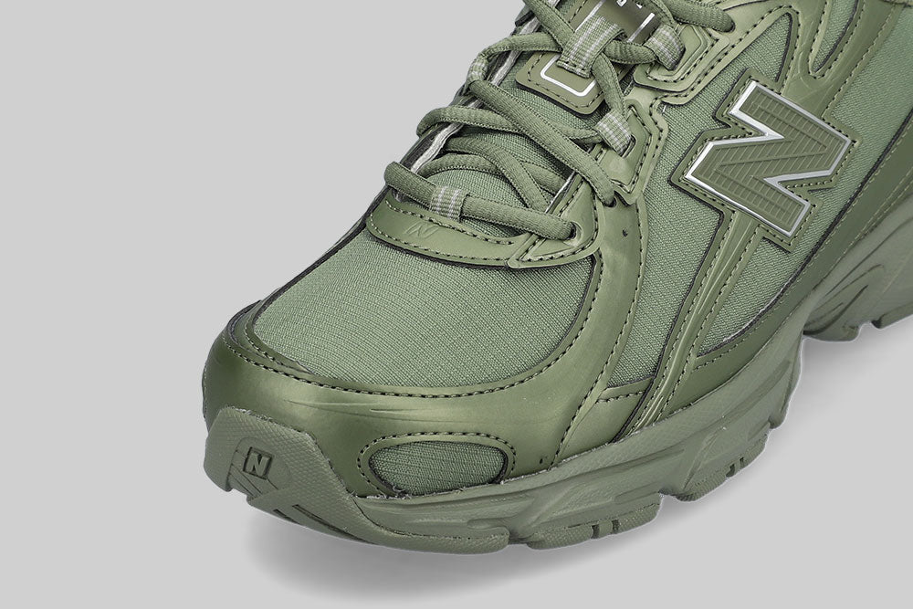 New Balance 740 'Dark Olivine & Khaki' - U740RS2 FTW - SNEAKERS - UNISEX - ADULT - INLINE - WI - 25 en Lust México