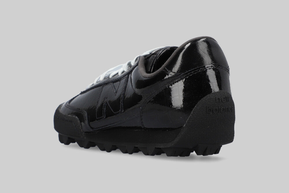 New Balance Gator Run 'Black' - UGTR2SV - Lust México