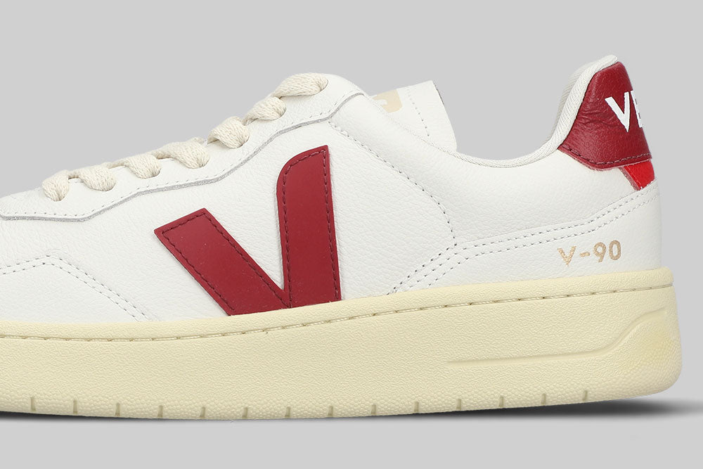 Women's VEJA V-90 'White and Marsala' - VD2003657A FTW - SNEAKERS - WOMEN - ADULT - QS - WI - 25 en Lust México