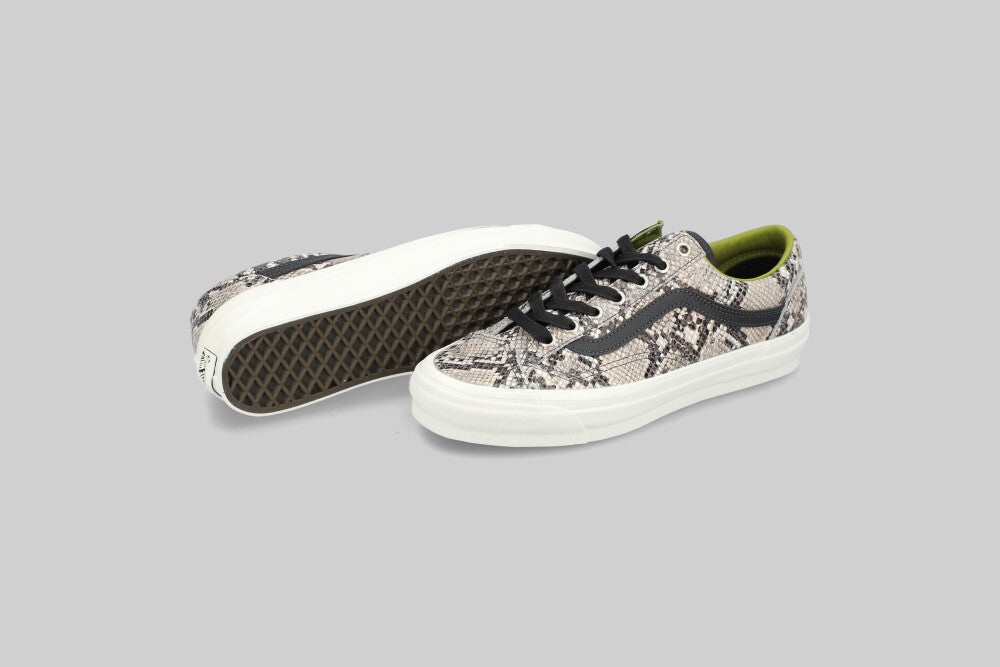 Vans Premium Old Skool 36 'Python Silver' - VN000EHDSLV - Lust México