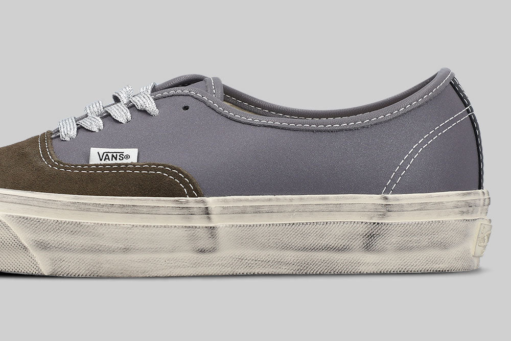 Vans LX Authentic 44 'Aged Coal' - VN000DB8GBE - Lust México