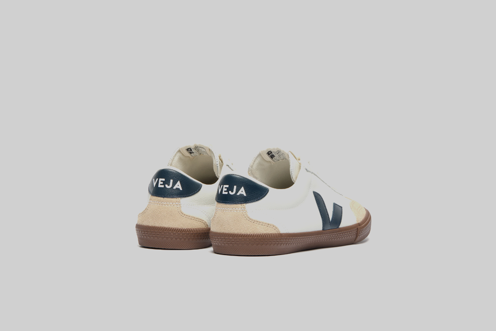 Men's VEJA Volley 'White and Navy'