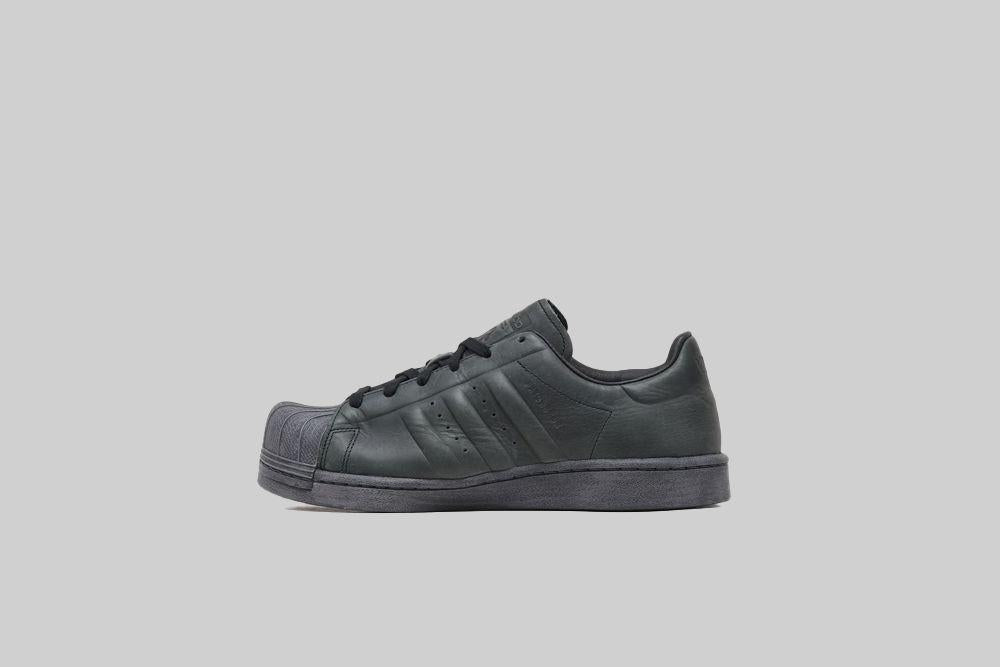 adidas x AVAVAV Superstar Vacuum 'Carbon' - JR9458