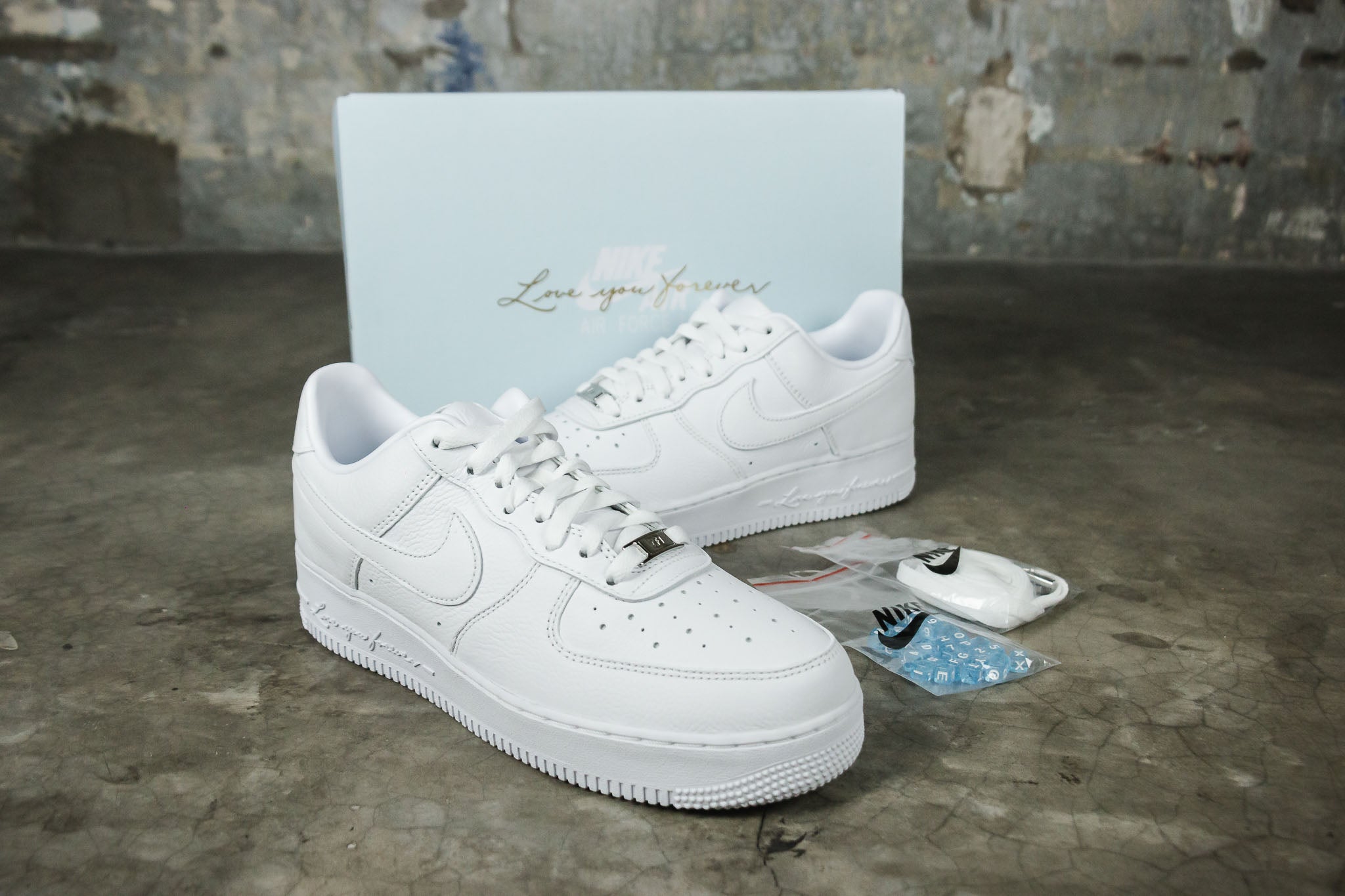 AIR FORCE 1 LOW SP WHITE/WHITE (6860156108866)