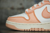 W NIKE DUNK HI 1985 ARCTIC ORANGE/ARCTIC ORANGE-SUMMIT WHITE (6801360552002)