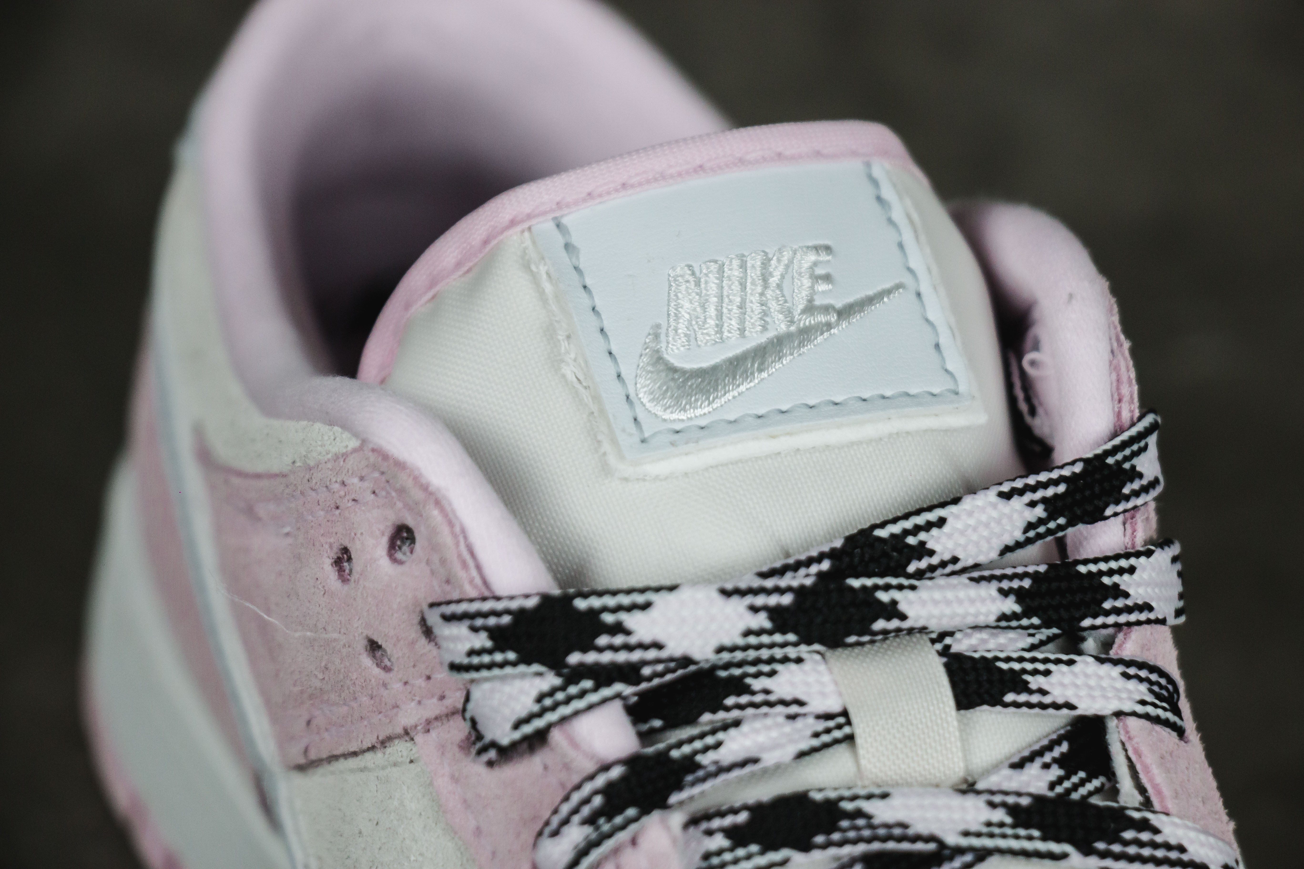 Women's Nike Dunk Low 'LX Pink Foam'