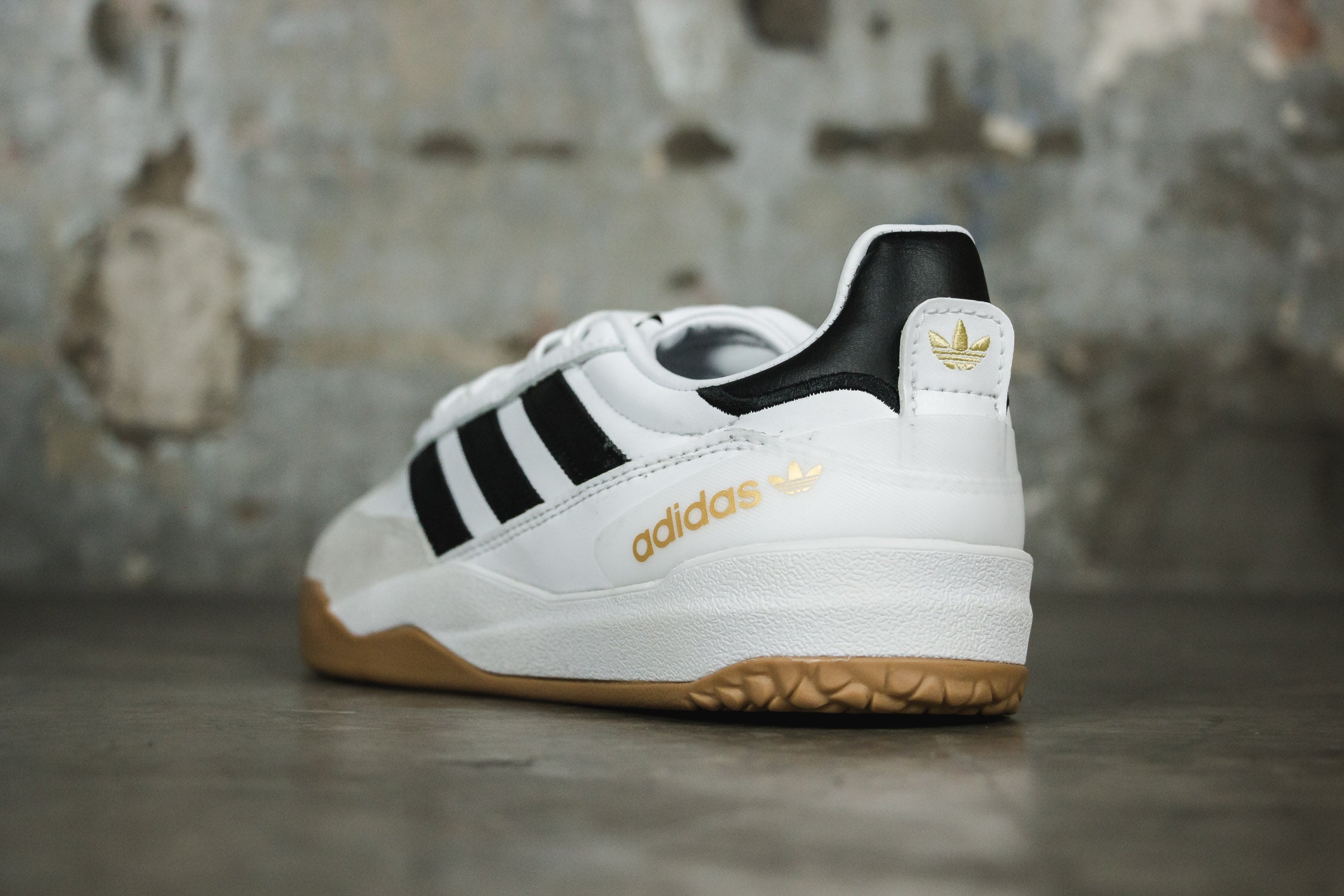 Adidas copa mundial outlet año lanzamiento