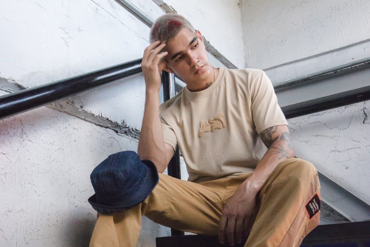 Lust Brand Melting Logo Desert Tee M LUST BRAND