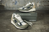NEW BALANCE 990 GREY (6815803834434)