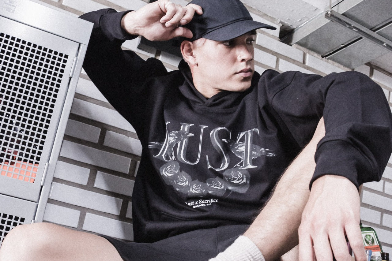 Sacrifice x Lust Hoodie ¨Black Roses¨ (6740750303298)